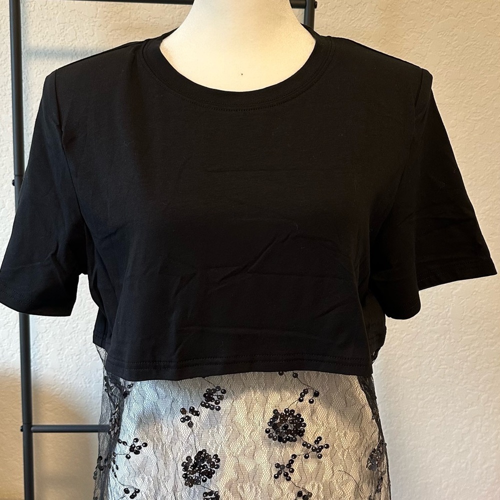 Short sleeve crop top - Picture 1 of 4